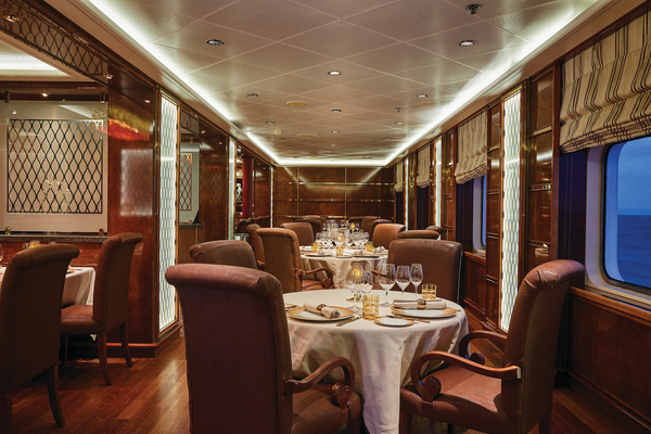 Silversea - Silver Wind - La Dame.jpg